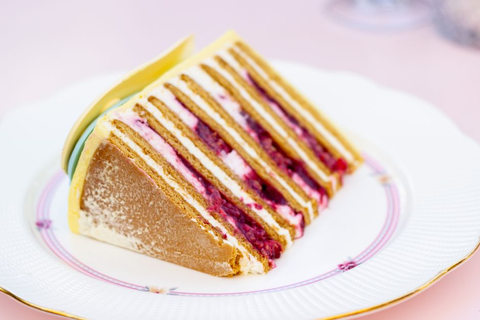 Glutenfri tårta – gräddtårta som inte blir torr (recept)