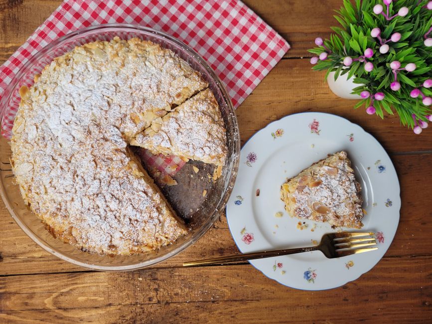 Glutenfri toscakaka – med knäckig mandeltäckning (recept)